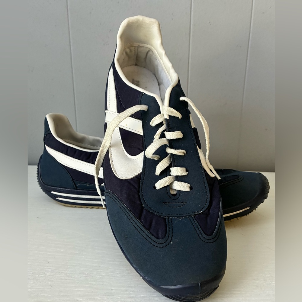 PANAM Classic Navy and White Men's Sneakers SIZE 29